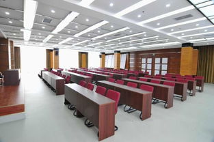 定制辦公家具與設施管理 一站式解決學校與辦公需求